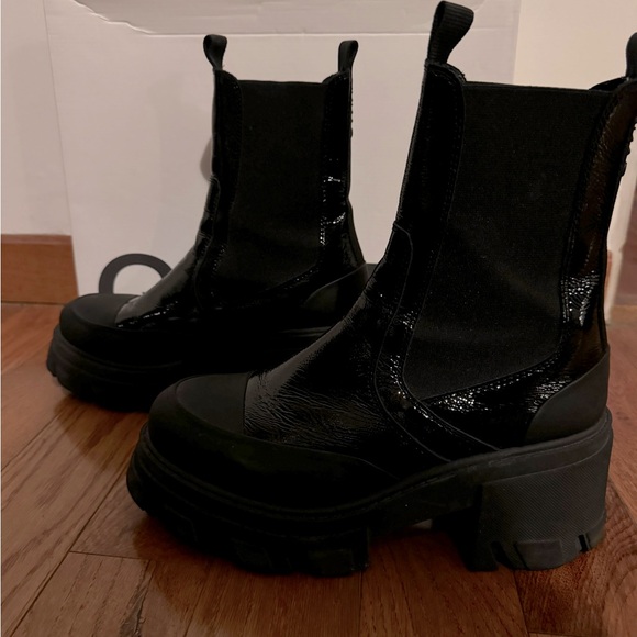 GANNI Chelsea boots - Picture 3 of 4